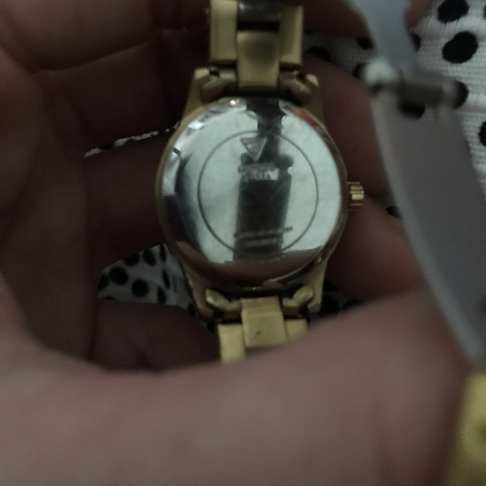 Authentic guess watch - Picture 3 of 3